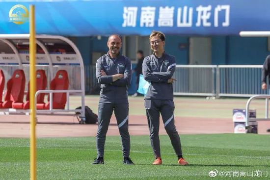 另外，在表演方面，伯格曼很强调表情的细节，这一点与舞台表演也很接近。
